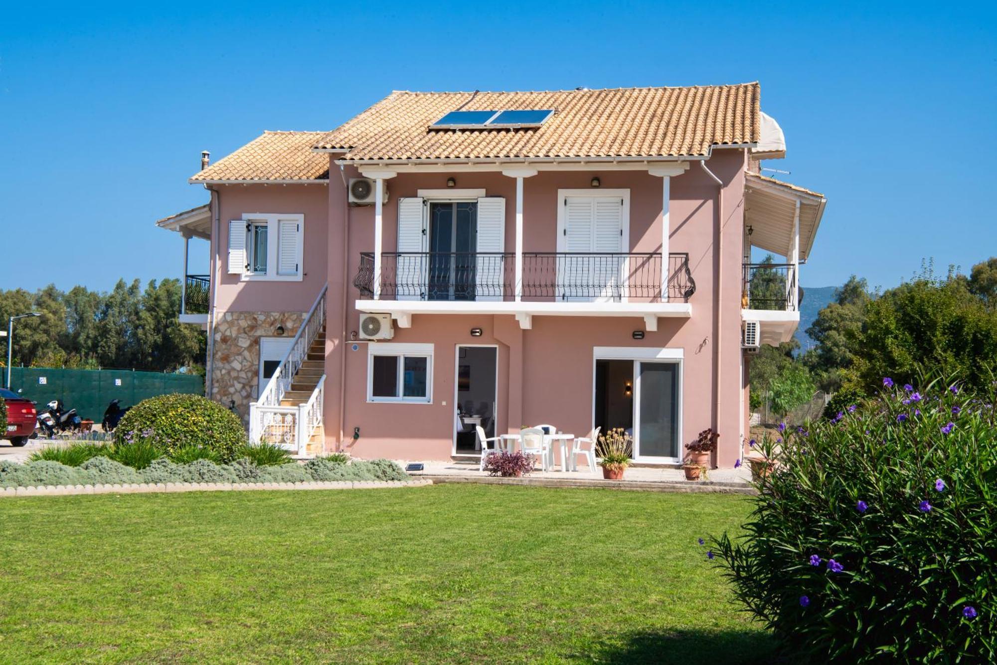 Ruellia Luxury Apartments Kalligoni Dış mekan fotoğraf